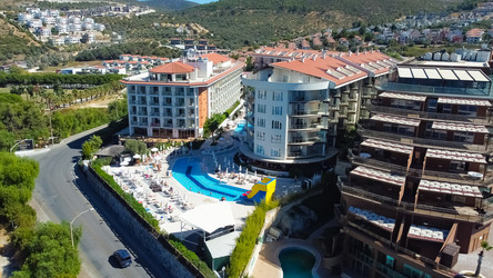 Similar image 21346710