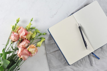 Similar image 21379099