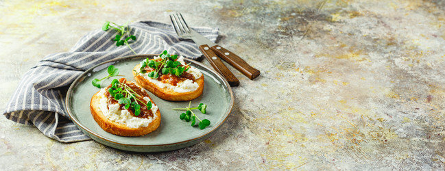 Similar image 21351015