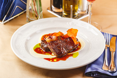 Similar image 21351208