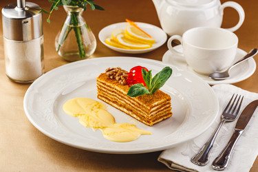 Similar image 21351343