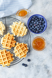 Similar image 21351214