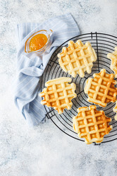 Similar image 21351216