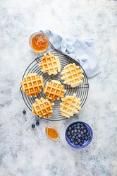 Similar image 21351217