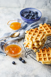 Similar image 21351221