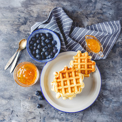 Similar image 21351223