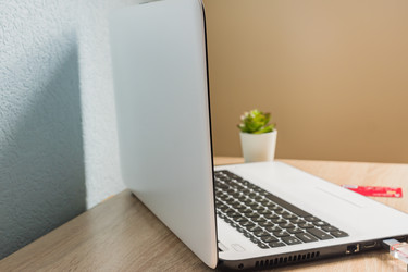 Similar image 21361379