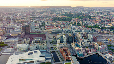 Similar image 21373747