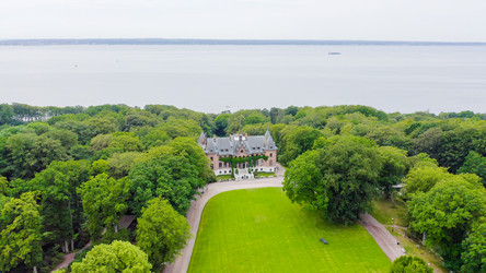 Similar image 21374048