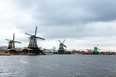 Similar image 21344438