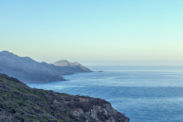 Similar image 21359680