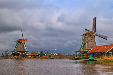 Similar image 21359397