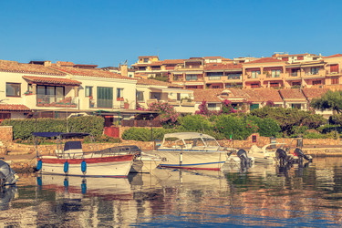 Similar image 21359433