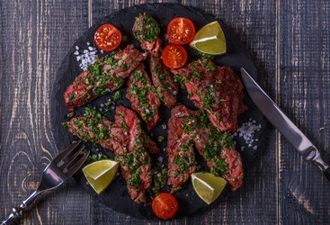 Similar image 21352992