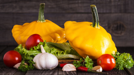 Similar image 21353040