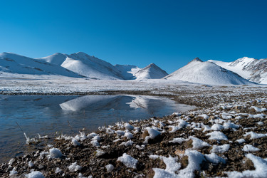 Similar image 21346407