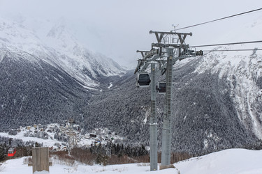 Similar image 21356499