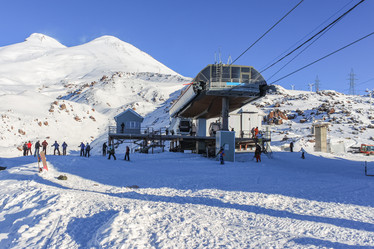 Similar image 21358008