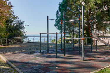 Similar image 21347760