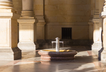 Similar image 21348345