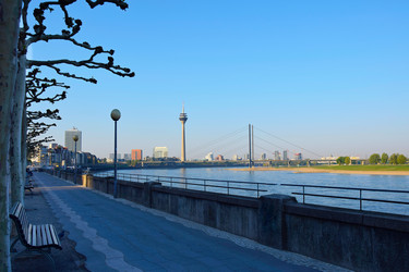 Similar image 21357812