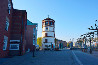 Similar image 21353227