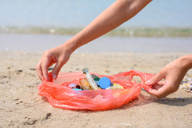 Similar image 21353238