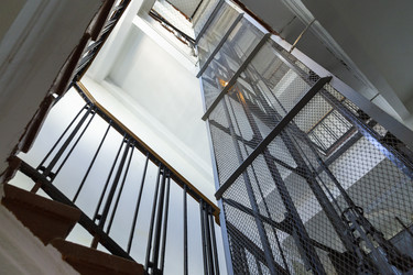 Similar image 21356643