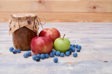 Similar image 21353280