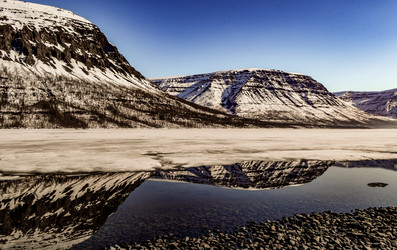 Similar image 21353283