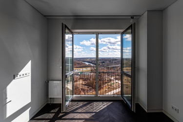 Similar image 21354476