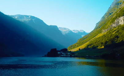 Similar image 21353852