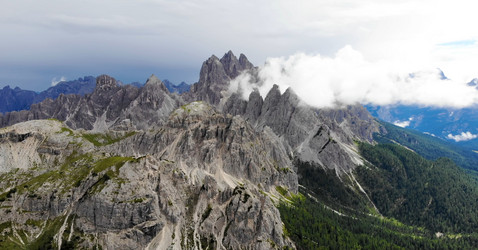 Similar image 21353856