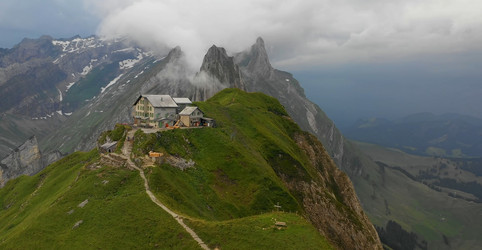 Similar image 21353857