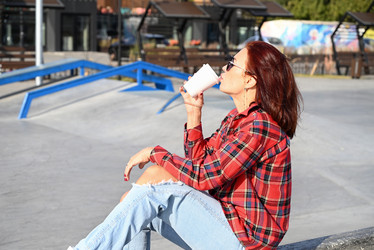 Similar image 21360945