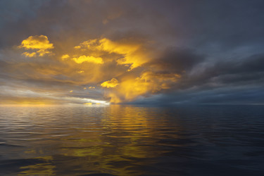 Similar image 21363472