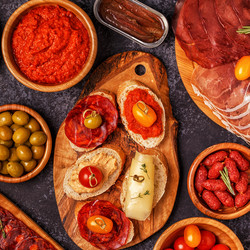 Similar image 21355135