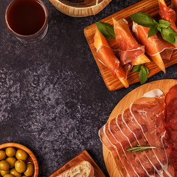 Similar image 21356937