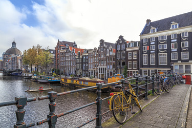 Similar image 21355994