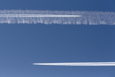 Similar image 21358235