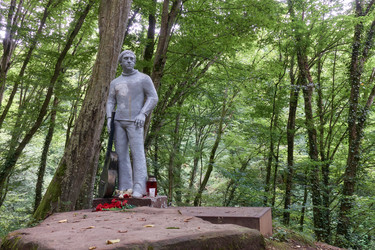 Similar image 21357938