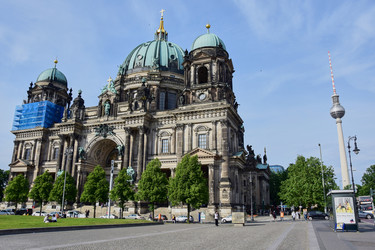 Similar image 21360874