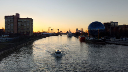 Similar image 21370492