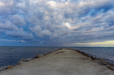 Similar image 21363377