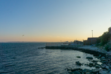 Similar image 21363400