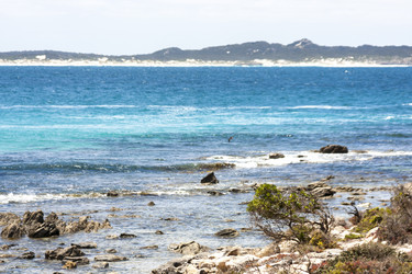 Similar image 21363240