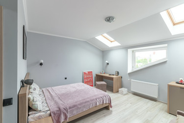 Similar image 21375640