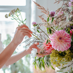 Similar image 21409207