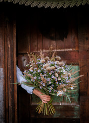 Similar image 21408800