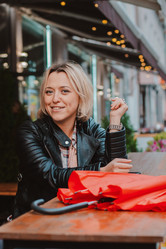 Similar image 21409351